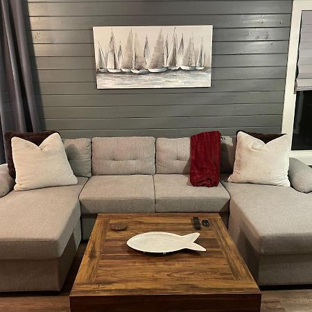 Riverside Retreat 本顿港 外观 照片